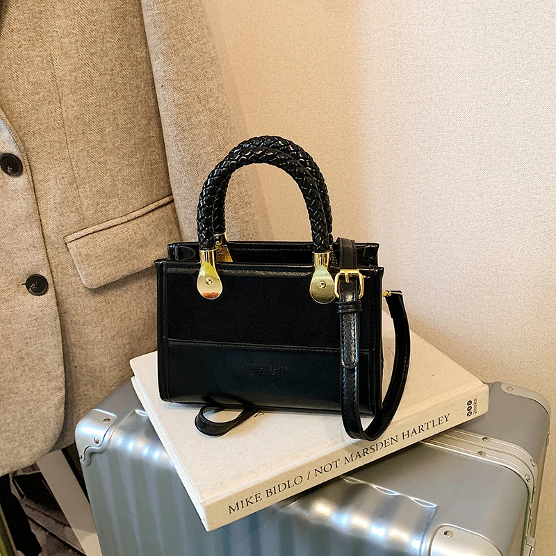 

Luxury Vintage Tote Bag For Women Featuring Solid Color Fashionable Logo And Paris Minimalist Design