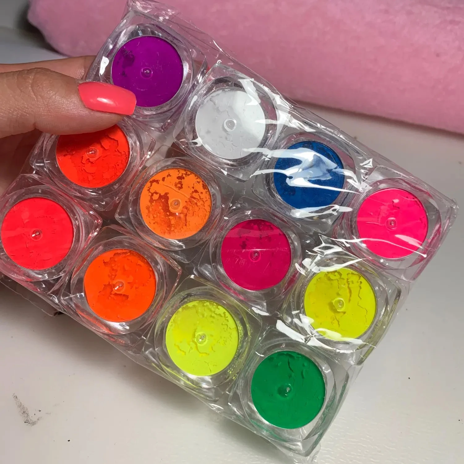 12 stks/set Neon Fosfor Nail Chrome Poeder Net3g * 12 stks = 36g Fluorescentie Effect Nail Pigment DIY manicure Neon Stof ft027
