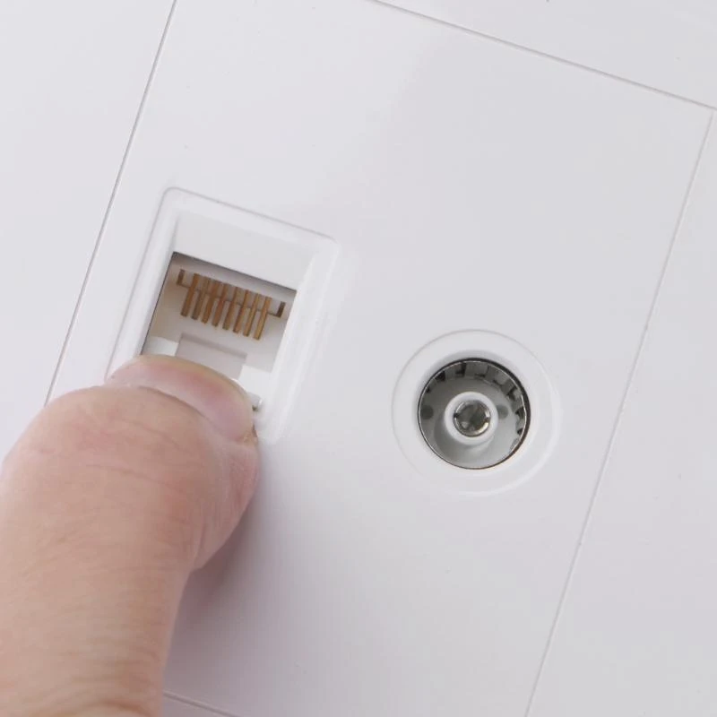 

H7BF RJ45 Ethernet Internet Adapter Antennas Coaxial Wall Mount Output Faceplate for Smooth Entertainment setups