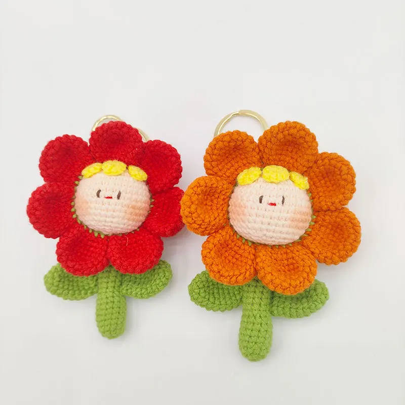 Cute Flower Doll Crochet Keychain For Bag Pendant Handmaking Knitting Smiling Flower Keychain For Car Keys Accessories Wholesale