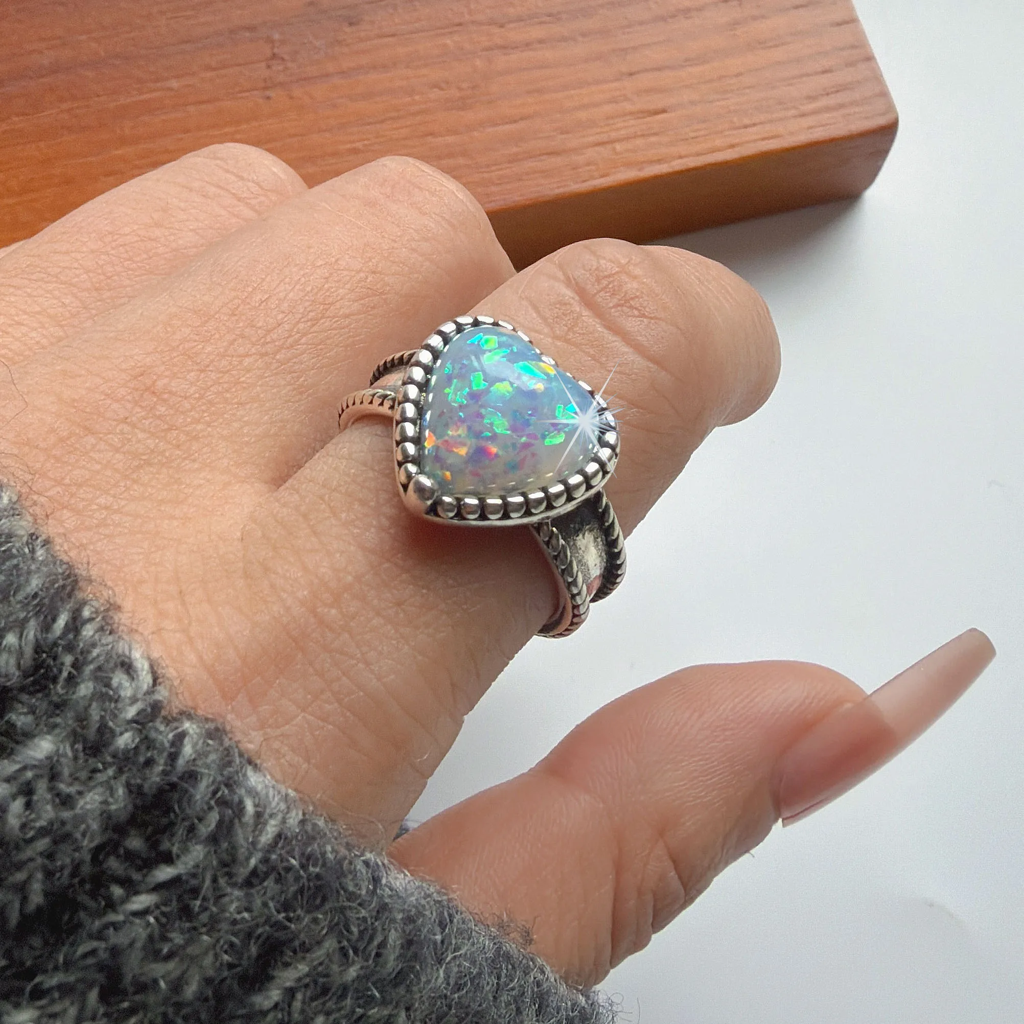 خواتم من الفضة الإسترليني عيار 925 للنساء زوجين الحد الأدنى اليدوية بسيطة الرجعية زهرة حجر خاتم غرامة مجوهرات هدية منع الحساسية