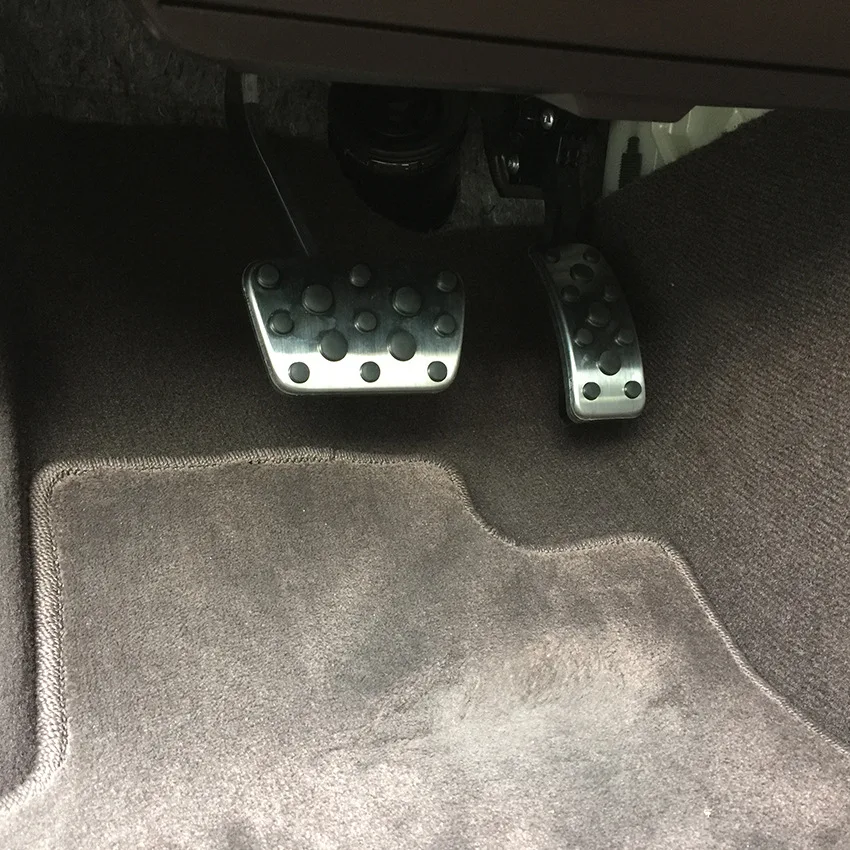 For Toyota Camry Haneda Lexus ES RX Throttle Brake Metal Foot Pedal Modification Car Accessories 4