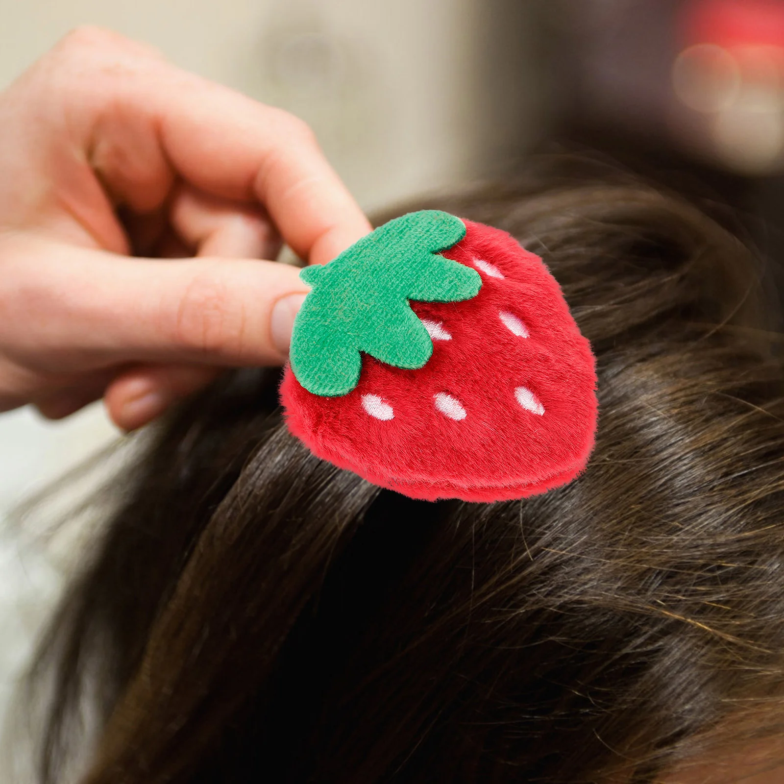 

10 Pcs Plush Strawberry Embroidered Iron Patches Strawberries Fabric Jean Cute Sew Stickers Hairpin