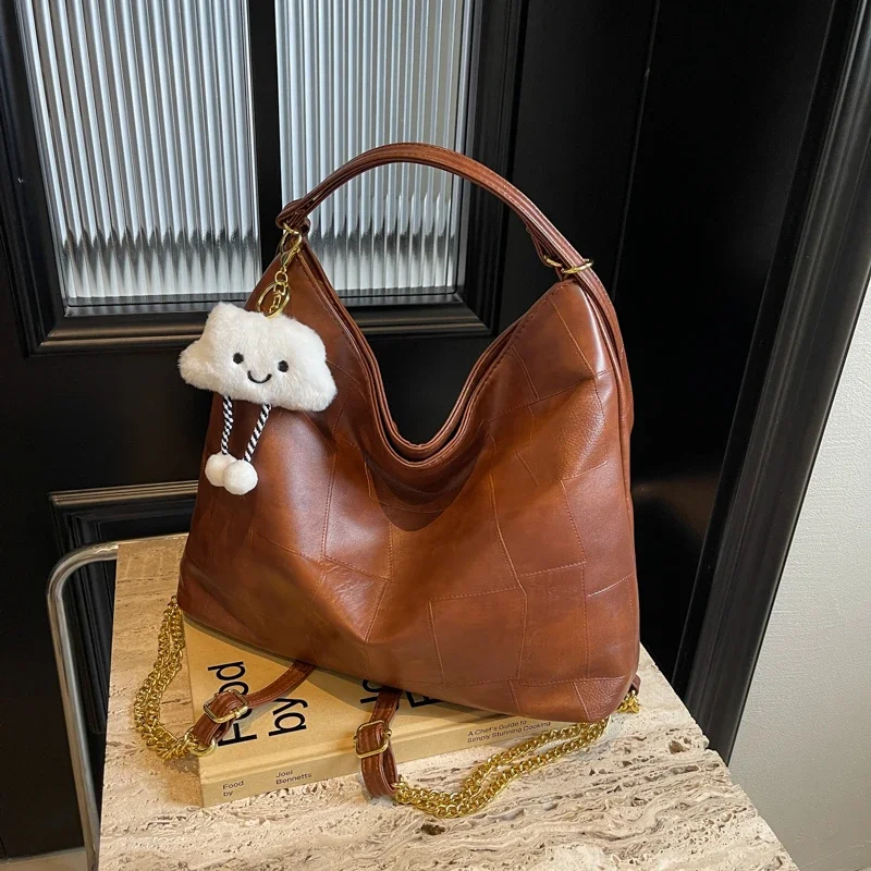 

PU Zipper 2024 New Women's Shoulder Bag Solid Color Simple Fashion Crossbody Bag Soft Large Capacity Versatile Trendy Handbag