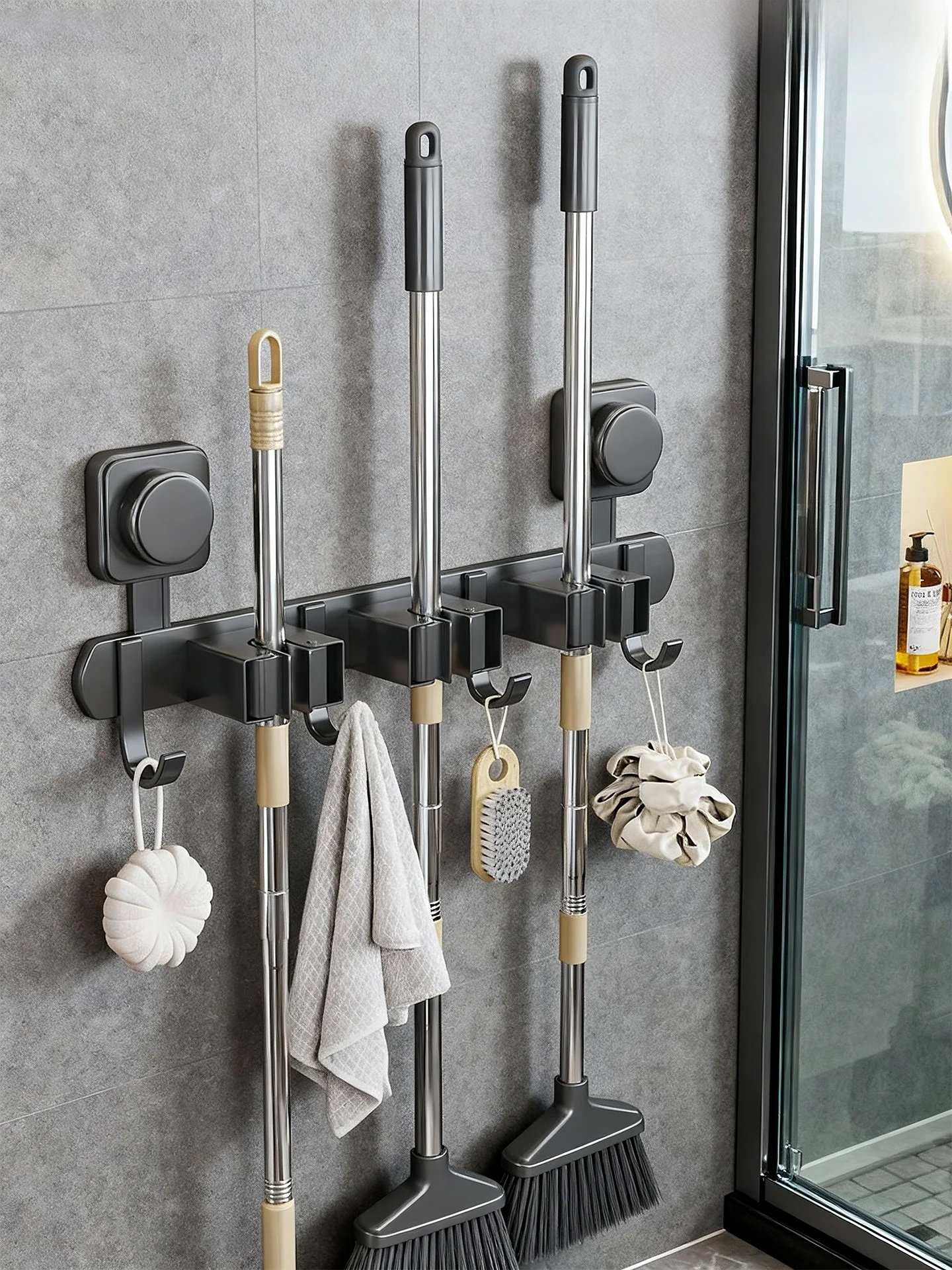 supporto-per-mop-robusto-da-bagno-senza-foratura-gancio-adesivo-portaoggetti-da-parete-ventosa-clip-per-mop-resistente