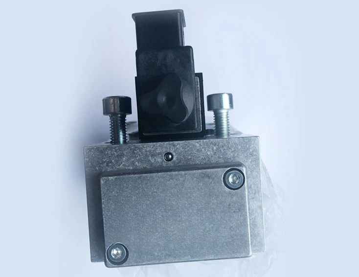 UQM/22354/172/16 So…