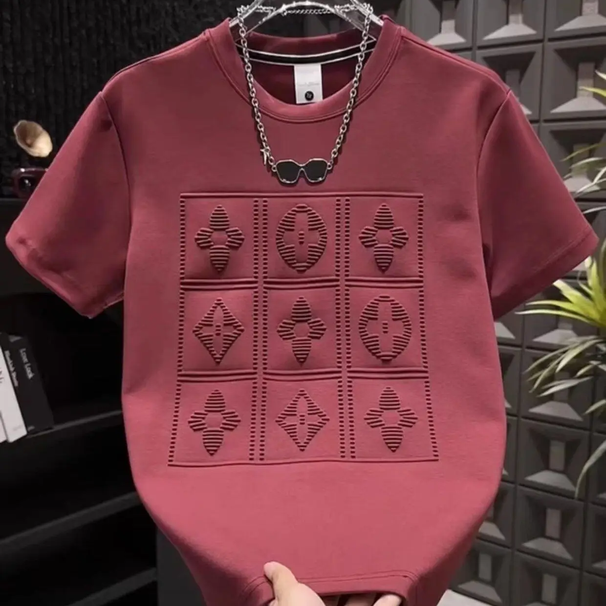 

2025 New Trendy Versatile Crew Neck Men's Fashion Explosive Steel Printed Slim Short Sleeve Printed T-Shirt