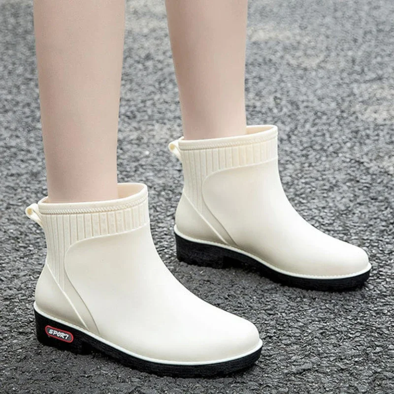 Botas antiderrapantes impermeáveis para mulheres, bota de chuva de borracha, sapatos de trabalho confortáveis, resistente ao desgaste casual, novo