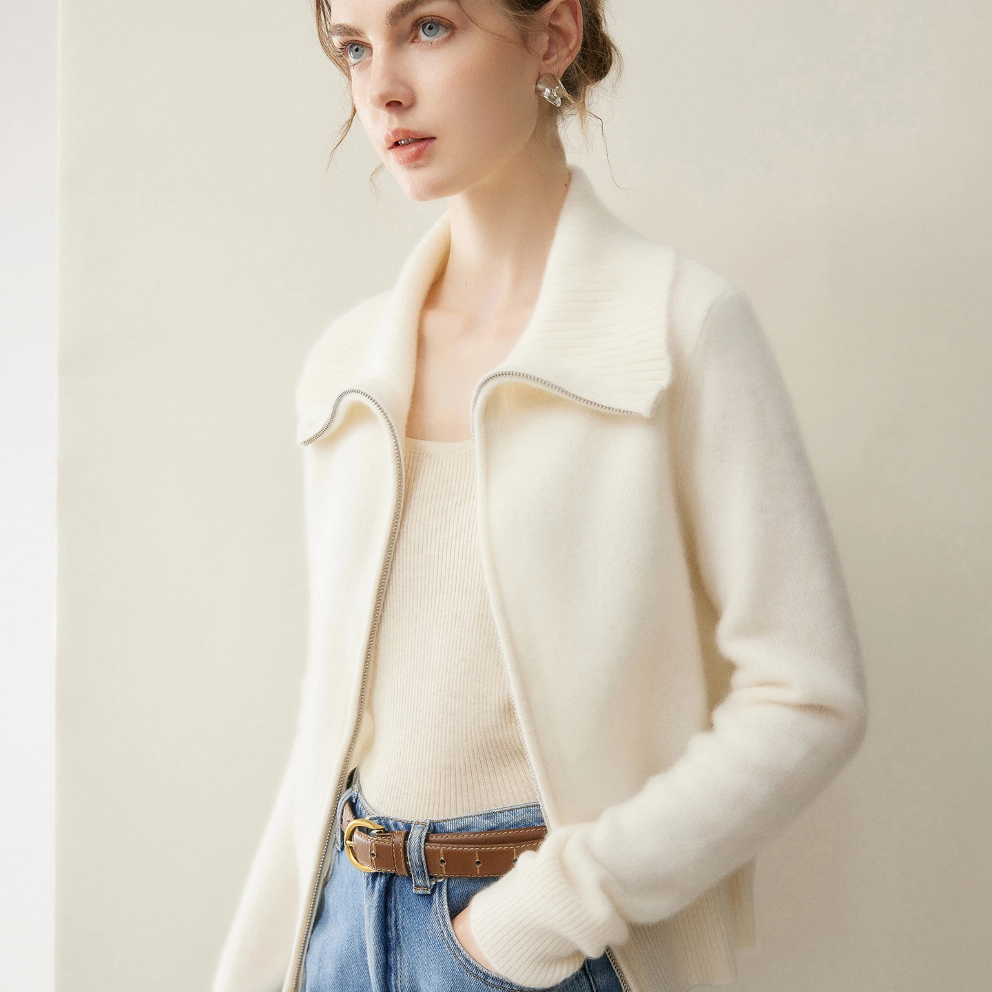 New 100% pure cashmere women's cardigan long sleeved sweater high-end knitted autumn and winter solid color lapel women's tops