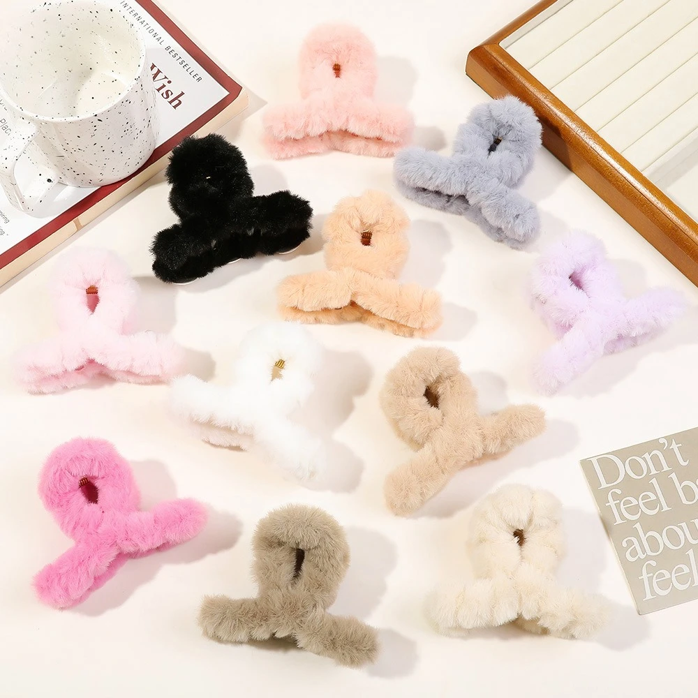 

Autumn Winter Plush Hair Claw Shark Clip Korean Fashion Sweet Ponytail Clip Simple Versatile Hairpin Girls Styling Accessories