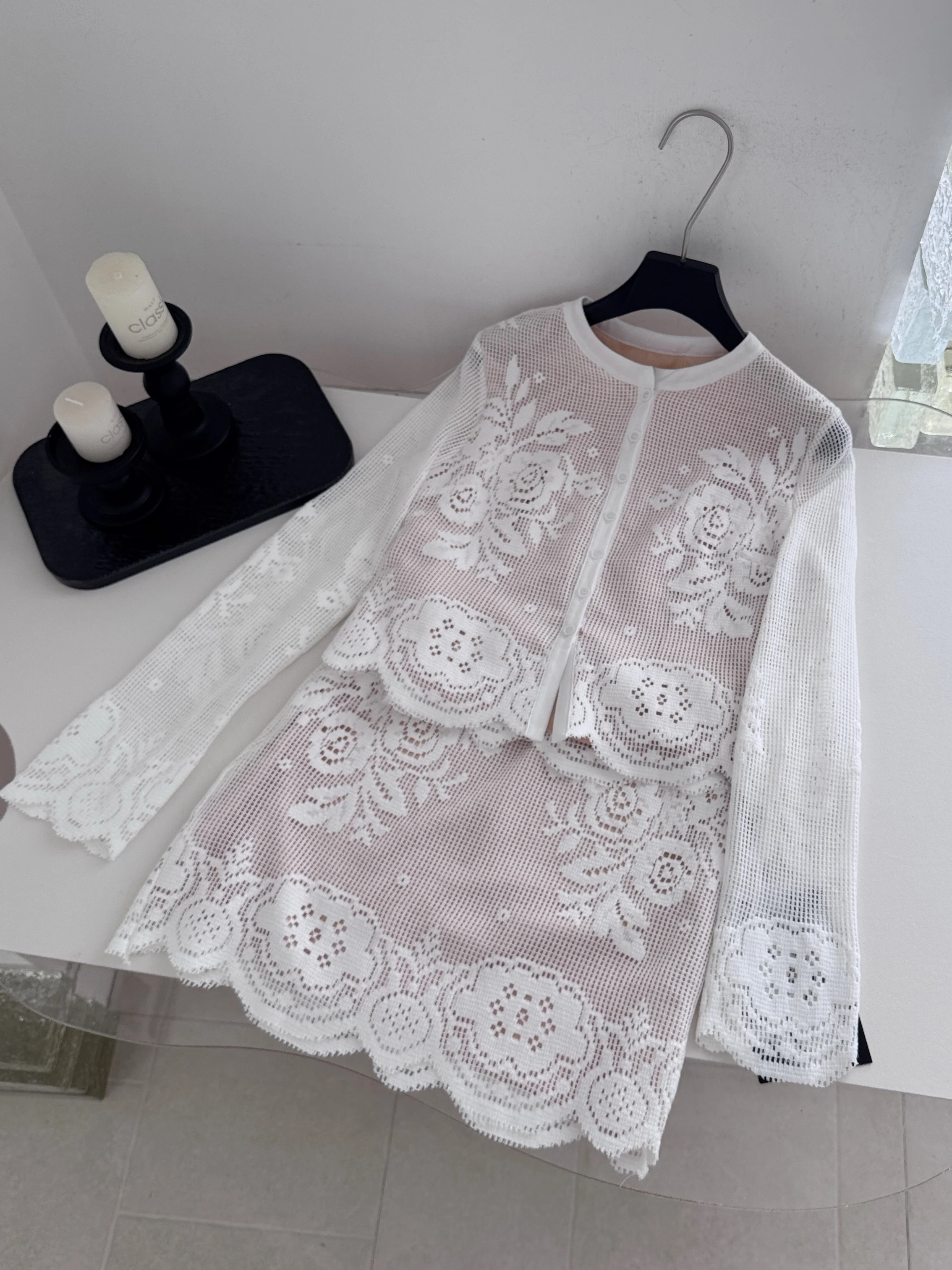 Elegant Lace Open Cardigan Top And Halter Skirt Two-Piece Set Women's Fashion Autumn Collection High Waist Polyester Fiber