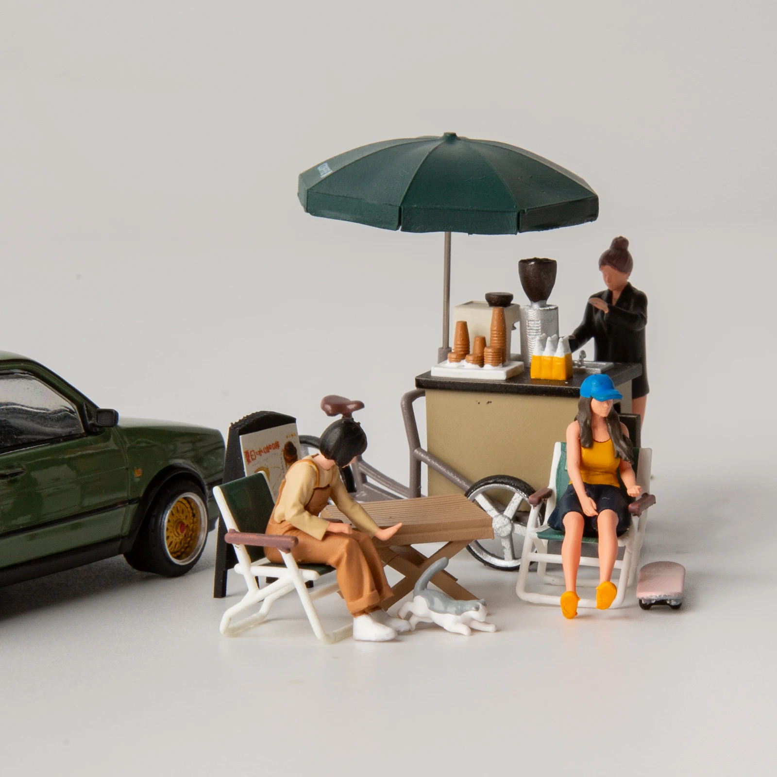 1/64 Resin Painted 3D Printing Street Coffee Truck Leisure Life Boy Girl Cat Dog Skateboard Miniature Figure Model DIY Scene image 3