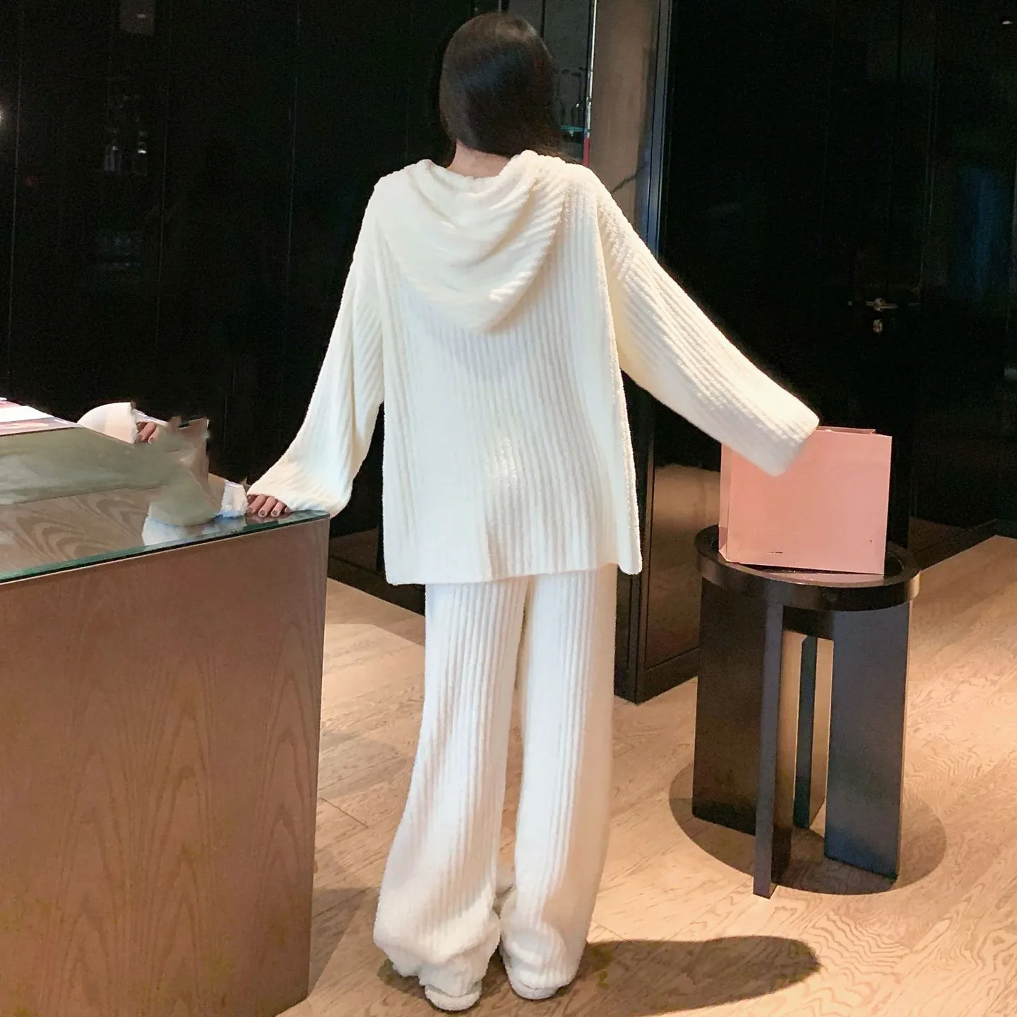 Women Cute Solid Color Hooded Pullover Pants Coral Fleece Sleepwear Set Thick Warm Fleece Lined Sleep Wear