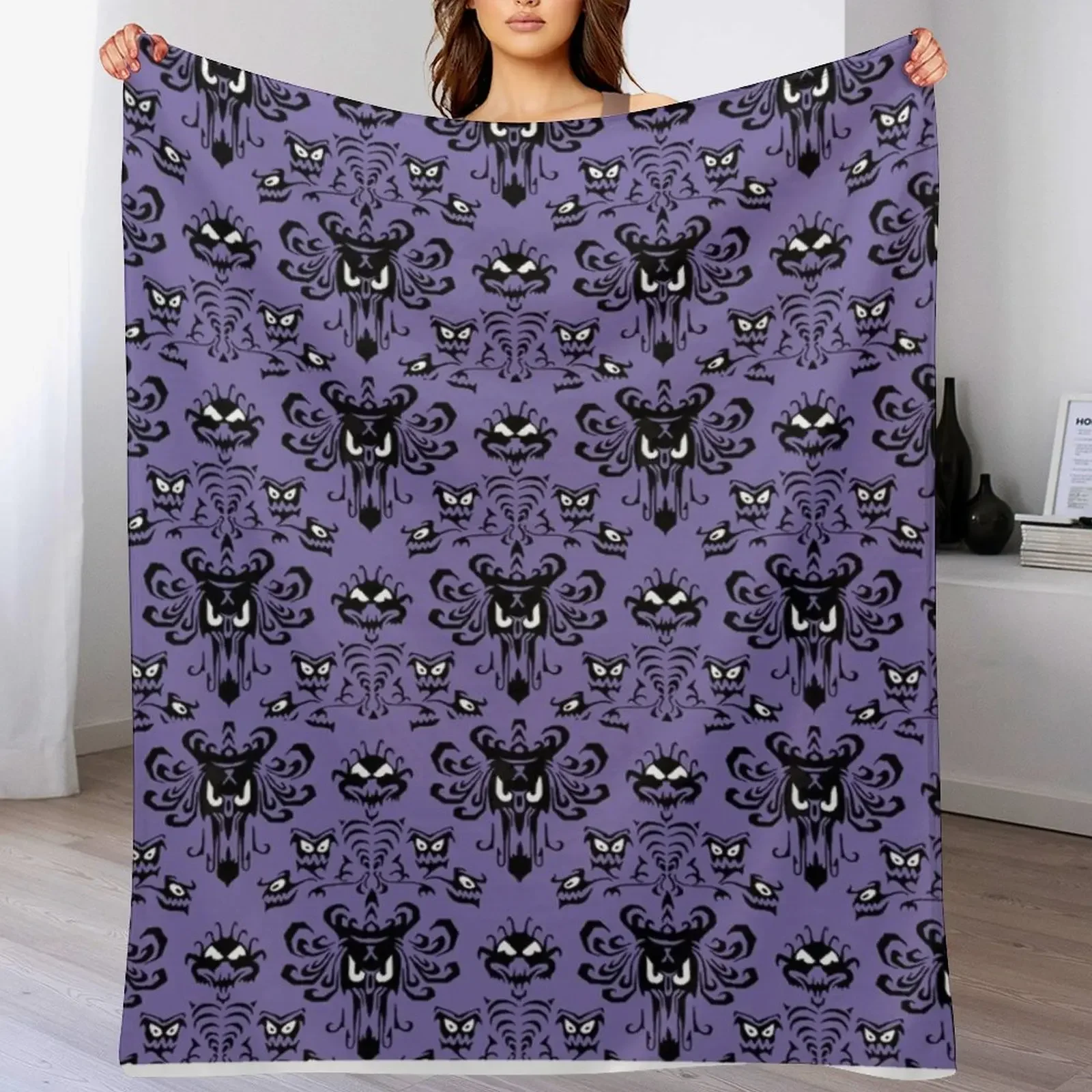 

Purple Haunted Mansion Wallpaper Throw Blanket Beach Travel Single Luxury Thicken Blankets