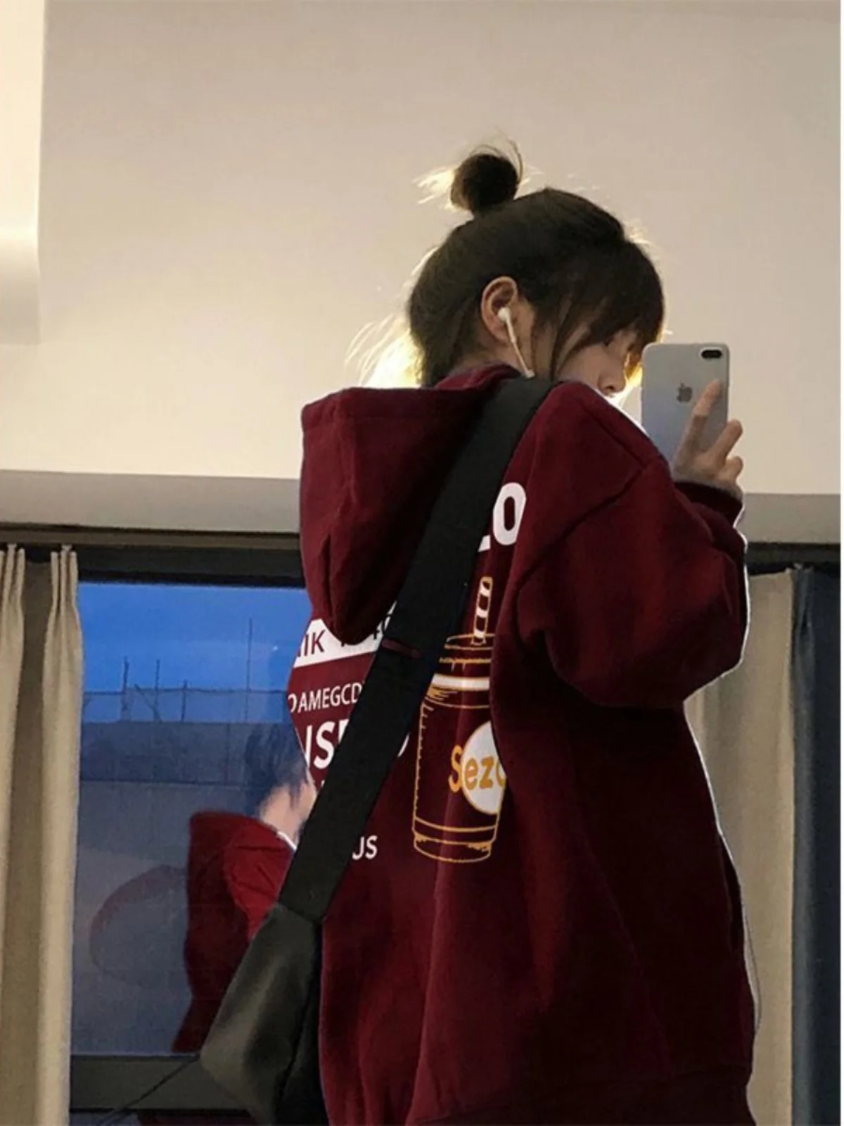 

American Retro Oversize Hoodie Women's Red Sweatshirt Autumn Hip Hop Design Trendy Top Polyester Fiber Long Sleeve Regular Le...