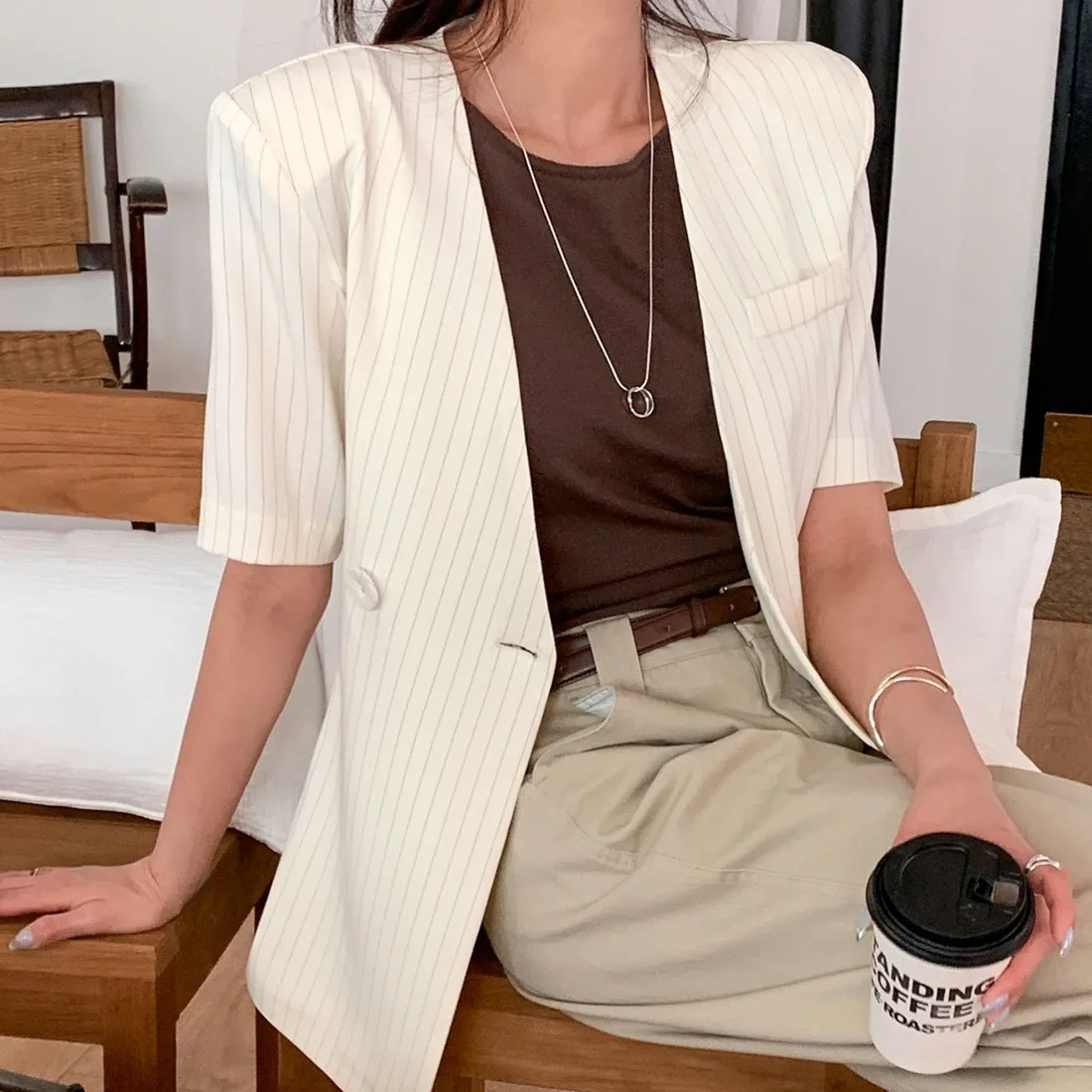 

Summer High-End Vintage V-Neck Two-Button Waist Belt Slim Striped Short Sleeve Jacket Suit Korean Style Polyester Commute