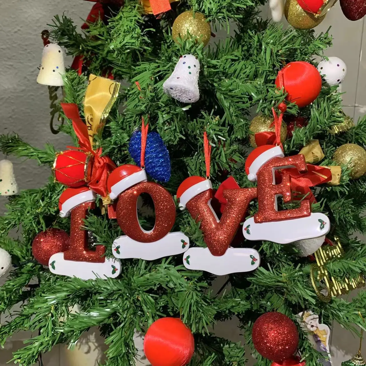 

Resin Christmas Tree Decoration Letter Pendant 26 Letters Home Holiday Ornament Diy Pendant Xmas New Year Decor Navidad