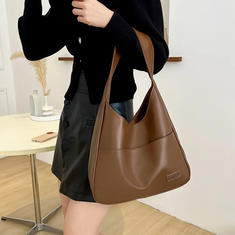 Large Capacity Bag For Women New Vintage Commuter Tote Bag PU Leather College Students Single Soft One Shoulder Bags