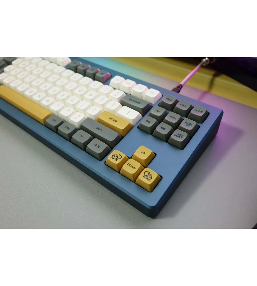 Keyboard e-sports laptop with free shipping low-light thermal sublimation keycap PBT machine