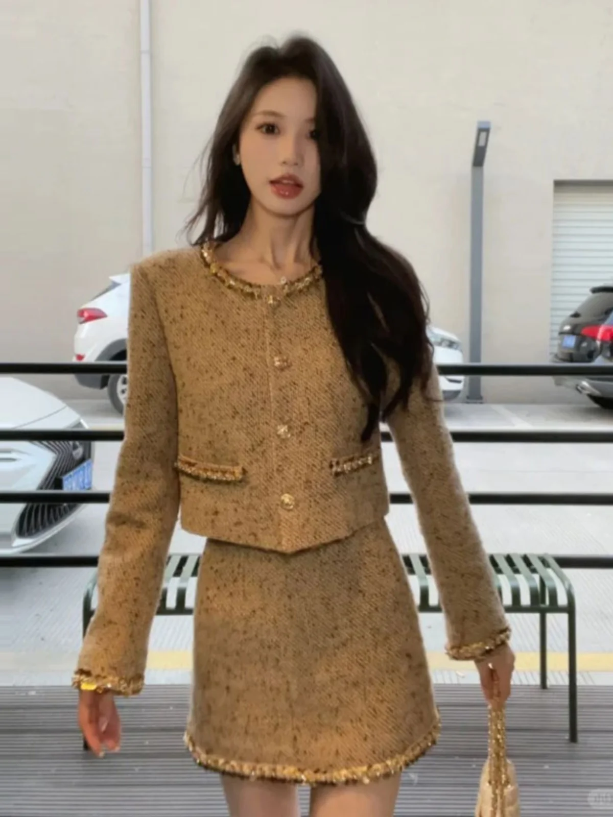 

Two-Piece Set with Coarse Tweed Jacket And Skirt in Fragrant Style for Rich Girls Spring Fashion 2026