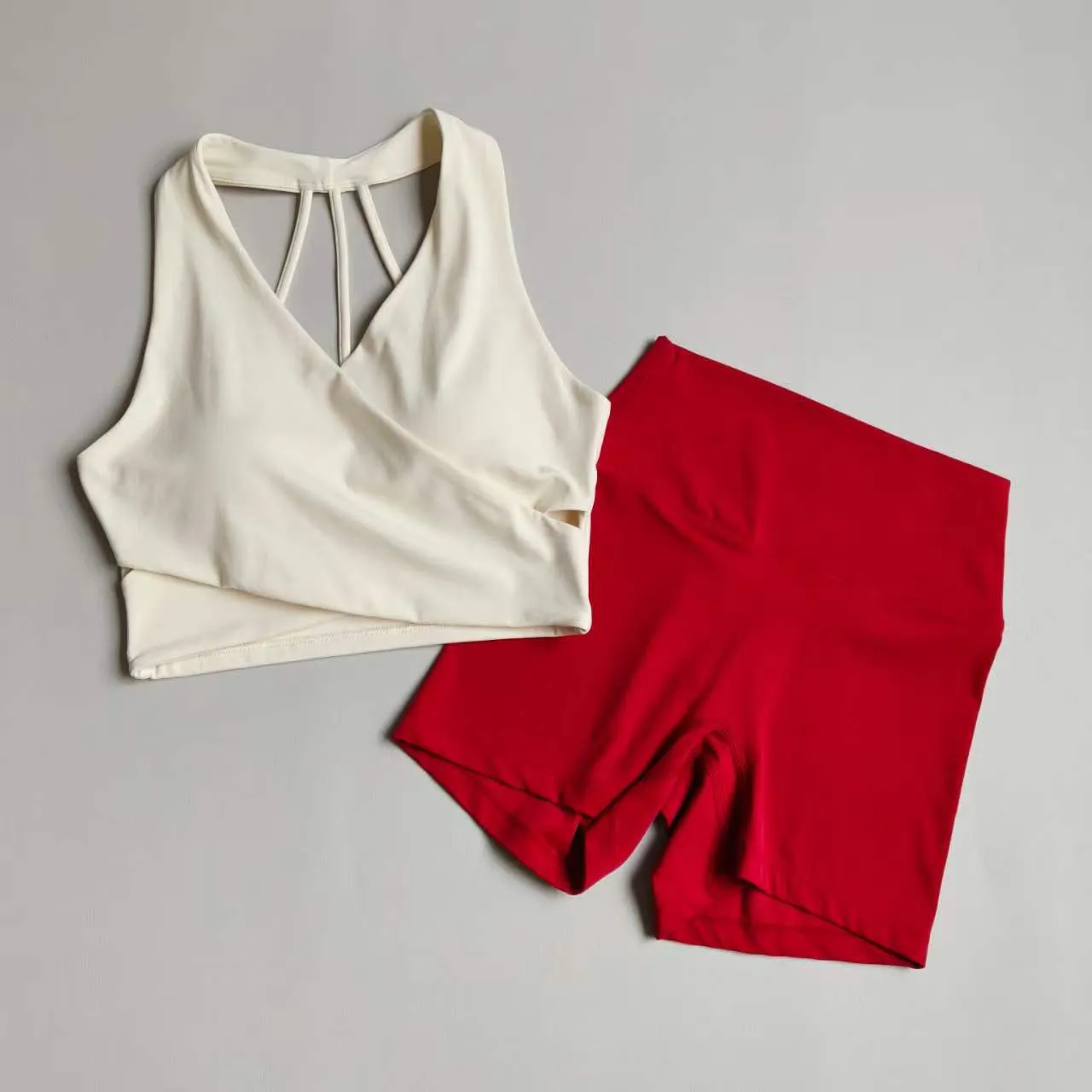 Damen-Yoga-Anzug, High-Waist-Shorts-Set, Sport-BH, Hüftstraffende Fitness-Sportshorts für Aktivbekleidung, Gym-Set, Pilates-Kleidung – Detail 2