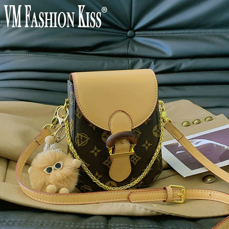 

2025 Mobile Phone Crossbody Bag Flap Buckle Shoulder Bag PU Leather Geometric Print Women's Bag Chain And Plush Doll Pendant
