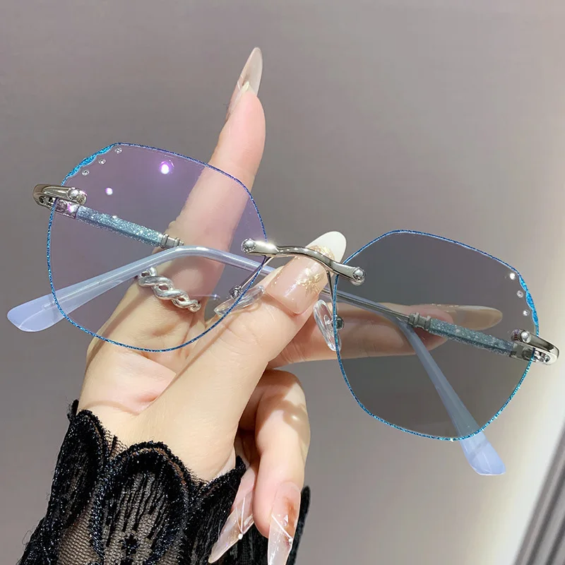 Oversize Rimless Photochromic Myopia Glasses for Women  Twinkling Anti-blue Light Near Sighted Eyewear UV Goggle Shades 0 to-4.0 - Image 3