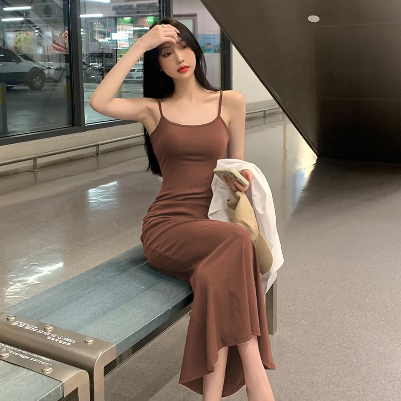 Women's Sling Long Fishtail Dress Sexy Tight-fitting Dress Two Lines Chic Dress
