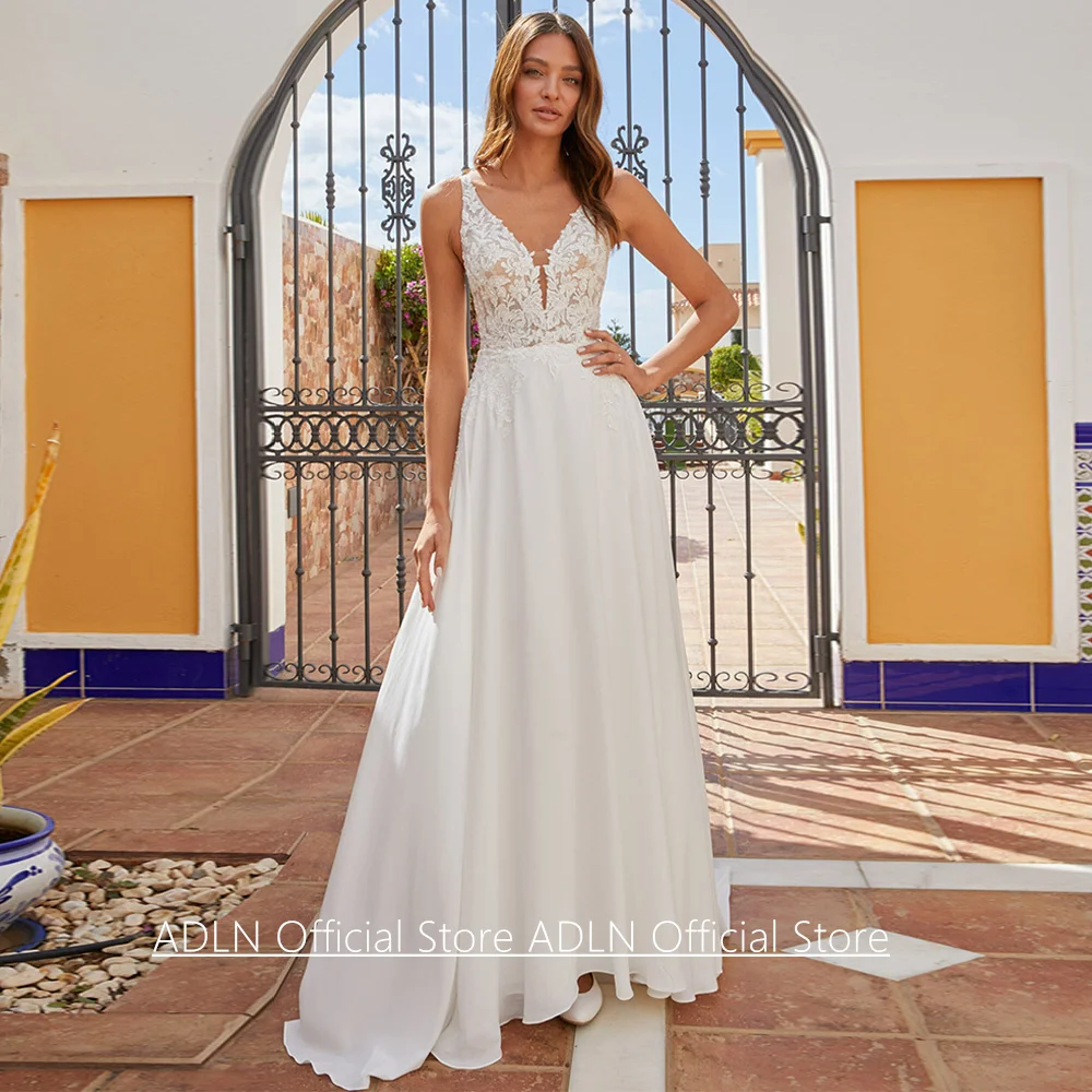 Sommerliches Hochzeitskleid nach Maß, ärmellos, V-Ausschnitt, Spitzenapplikationen, Illusionsrücken, Schleppe, A-Linie, Brautkleid für die Braut