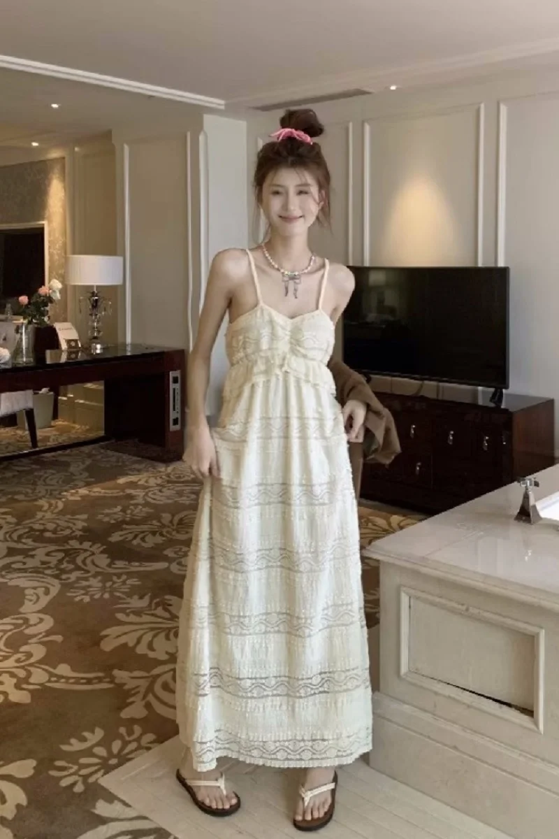 

French Ruffled Lace Suspender Dress Women Summer New Vacation Style Waist-Hugging Midi Skirt