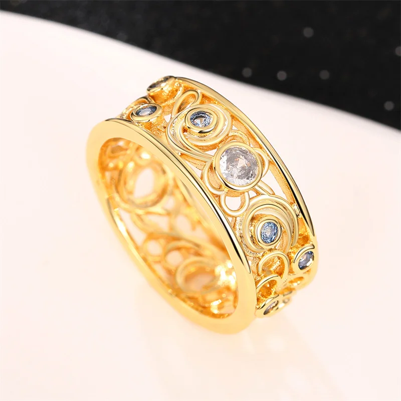 Huitan Gorgeous Women Finger Rings Hollow Out Band Design New Modern Accessories Daily Wear Party Vintage Jewelry Drop Shipping