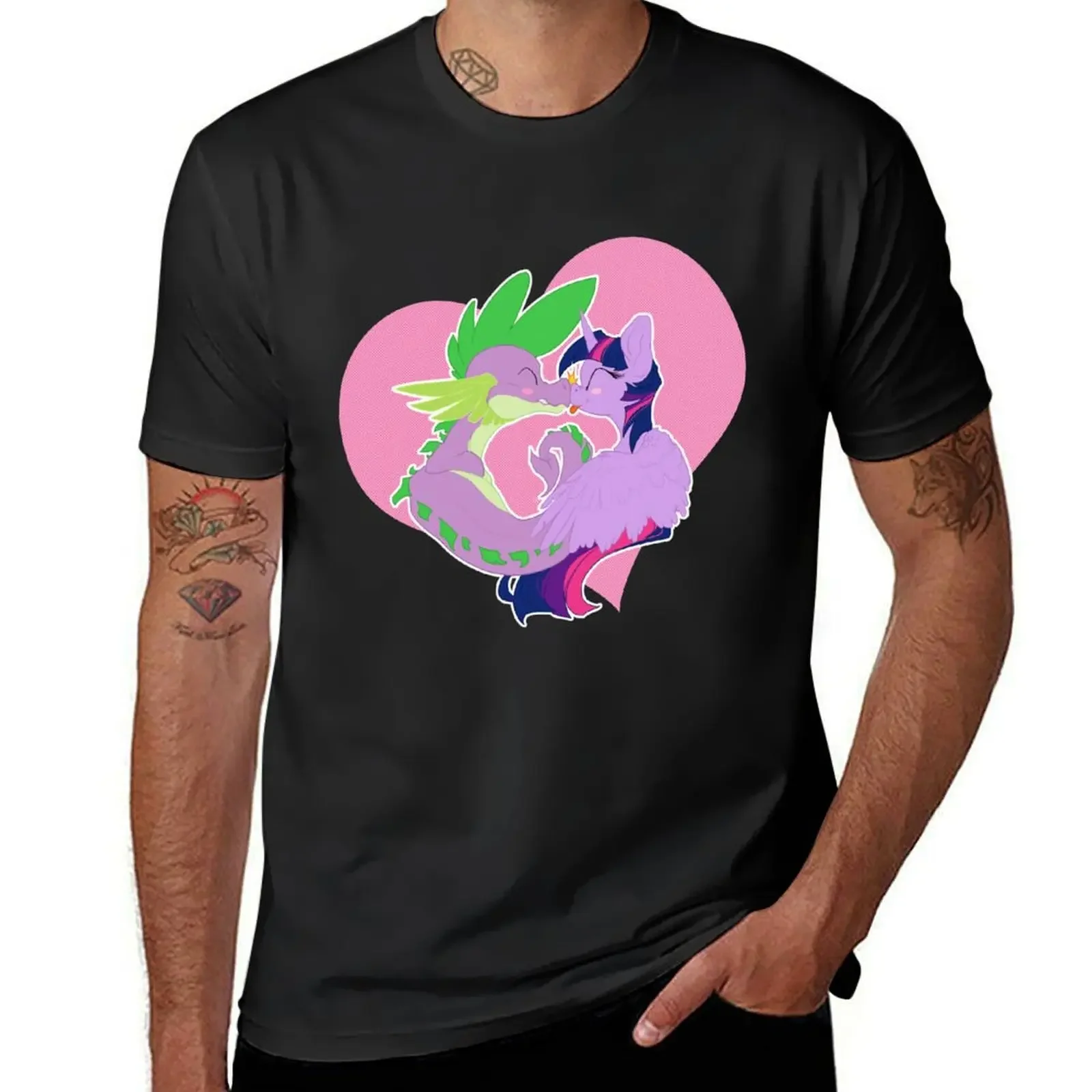 

Twilight and Spike Smooch T-Shirt quick drying summer shirt for a boy summer tops men tshirt