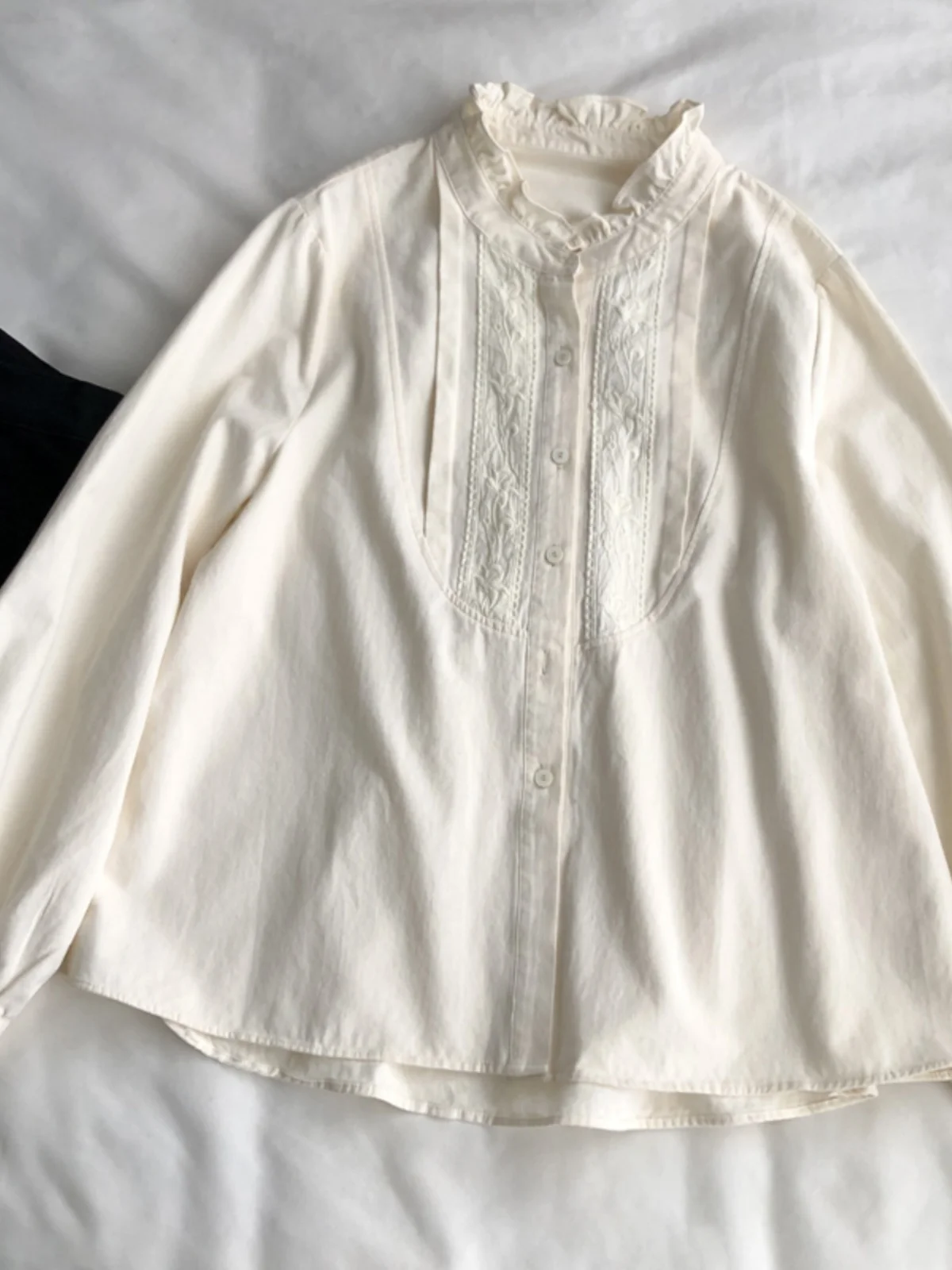 

Japanese Sle Heavy Embroidery Loose Long Sve Women's irt Spring 2025 Faionable Design Collar Lace Trim Top