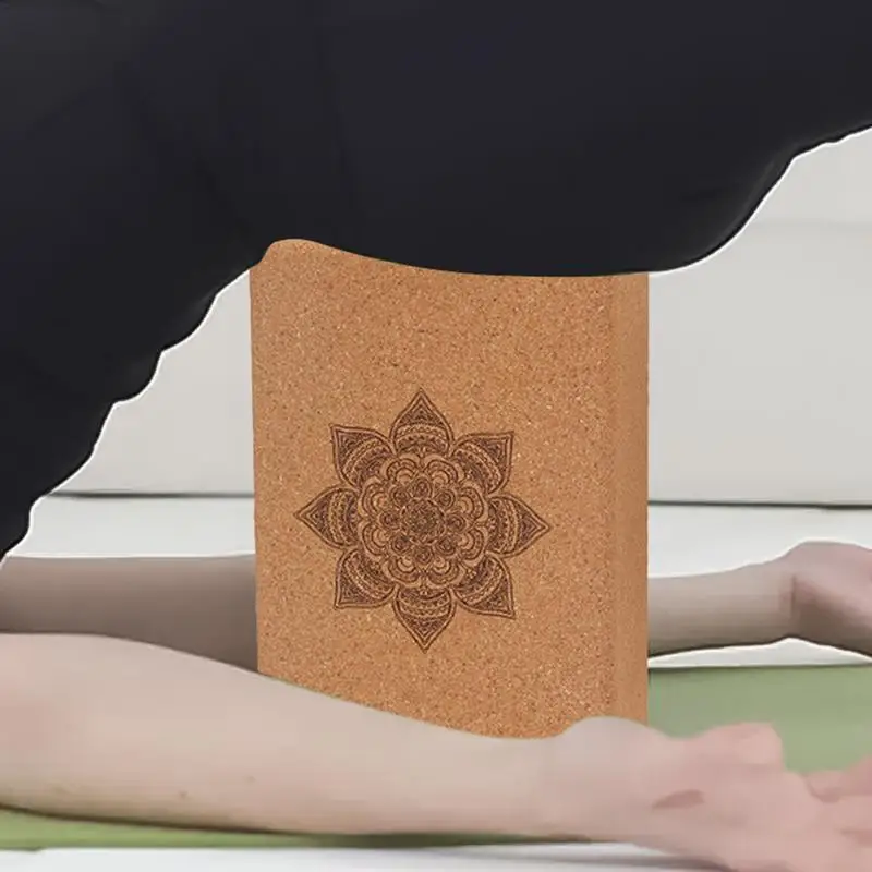 Yoga Blocks Non-Slip Flower Pattern Yoga Bricks Yoga Equipment Professional Stretching Blocks Workout Blocks Natural Cork Yoga