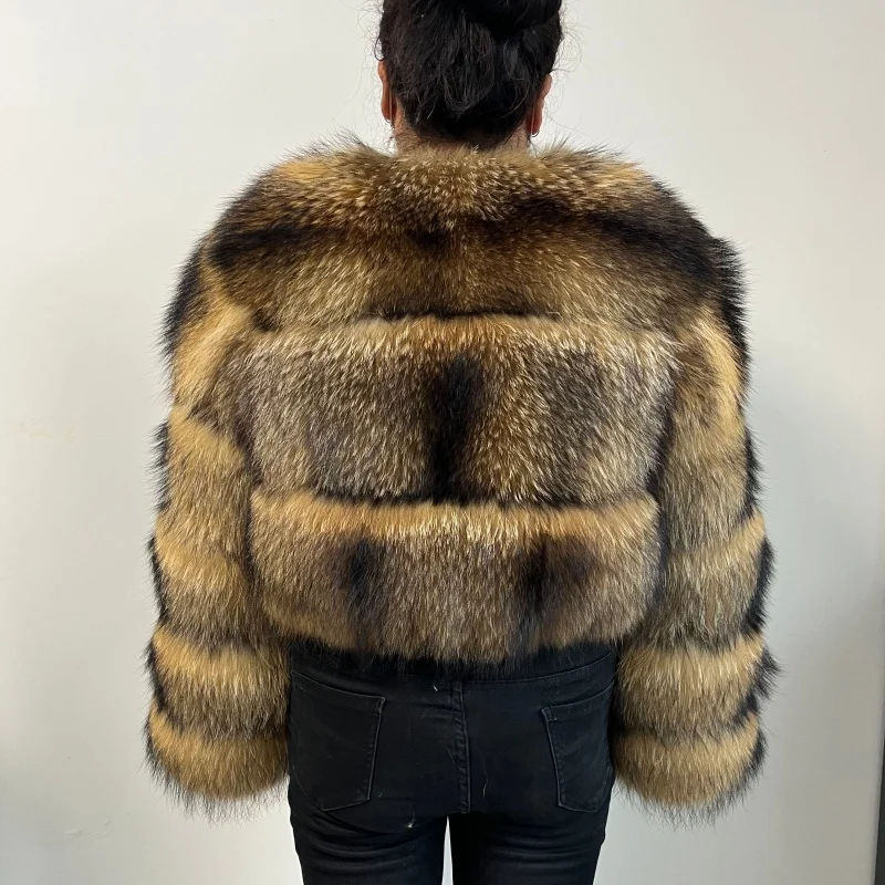 Рисунок 2 - BEIZIRU женское короткое пальто