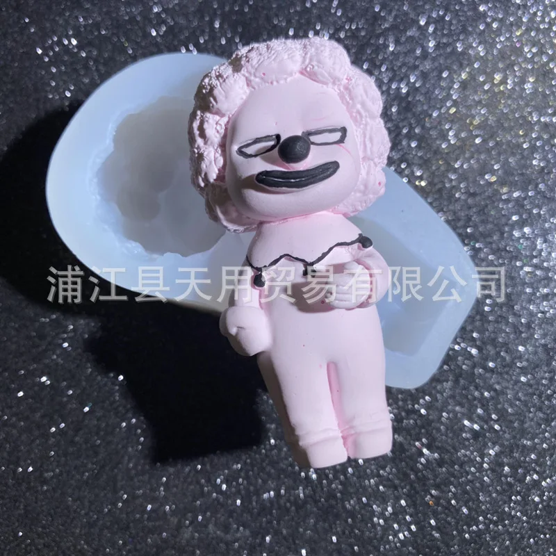 Cute Funny Clown Silicone Mold Car Out Trend Clip Aromatherapy Gypsum Silicone Mould 15-1019