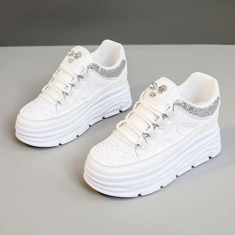 

W3673 New White Shoes 2025 Summer and Autum Inner Heightening Thick Sole Pure Color Student Wear-Resistant Versatile Breathable Sneakers