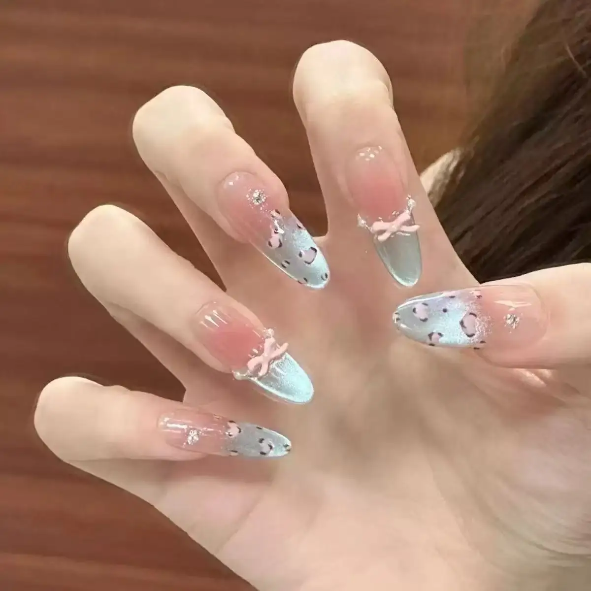 10 Stück handgemachte tragbare Nägel mit Werkzeugset, niedlich, süß, elegant, Nagelflicken, künstliche falsche Nägel, Maniküre, Kunst, Geschenk, abnehmbar