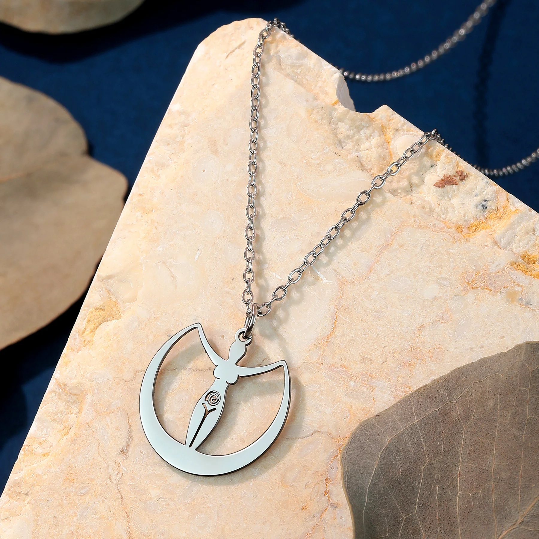 Mythology Moon Goddess Amulet Pendant Necklace Stainless Steel Fertility Talisman Pegan Goddess Mother Earth Jewelry