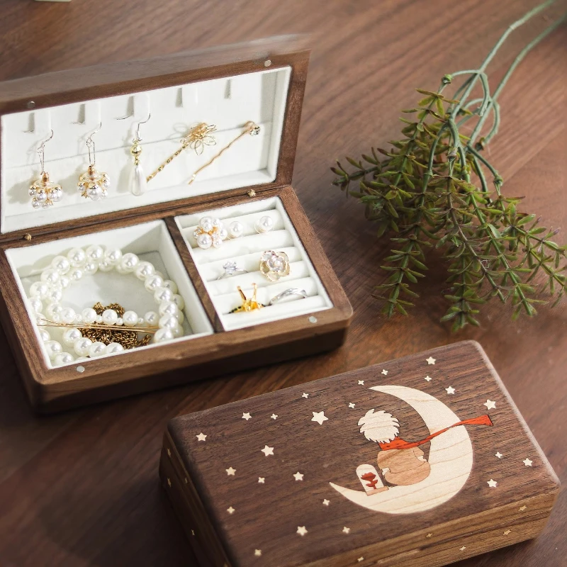 

Exquisite solid wood panda jewelry storage box suitable for storing watches rings necklaces earrings wooden box home accessories