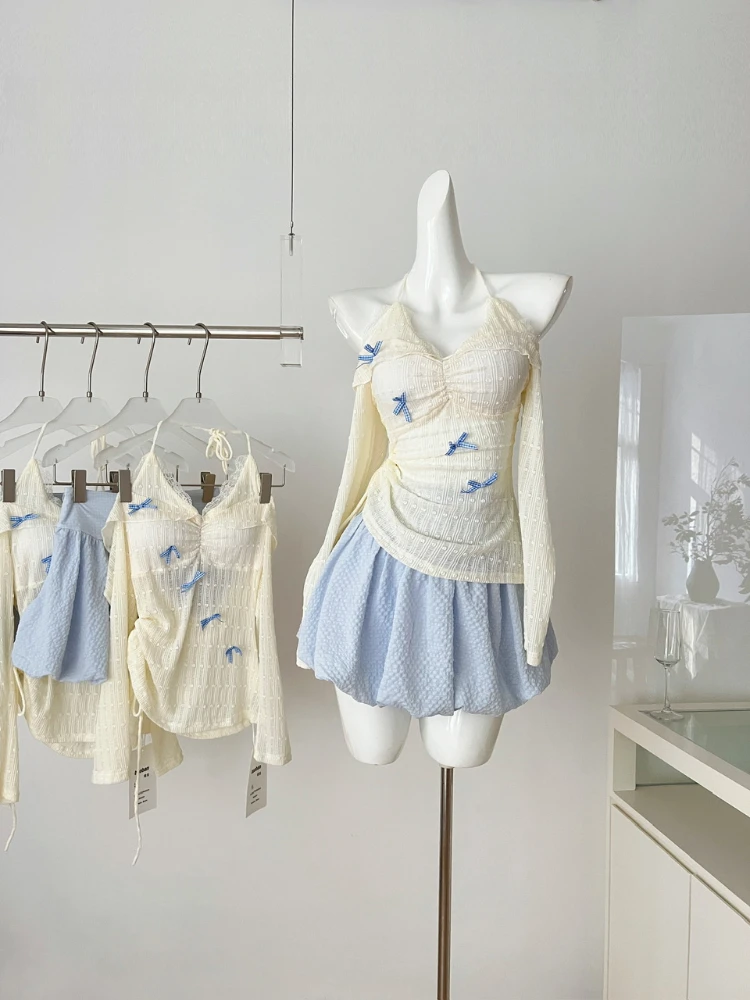 

Корейский милый молодой стиль, комплект из 2 предметов, женские топы с бантом и v-образным вырезом на шее + мини-юбки, оригинальный дизайн, повседневная шикарная одежда, новинка 2023 года