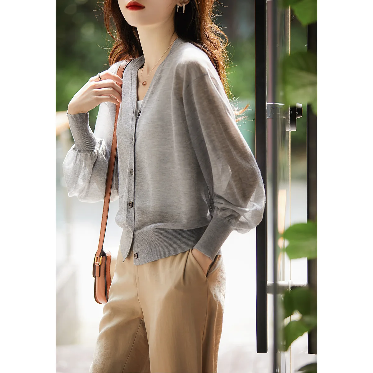 New and Trendy Color Sunscreen Clothing Lightweight and Breathable V-neck Knitted Sweater Cardigan