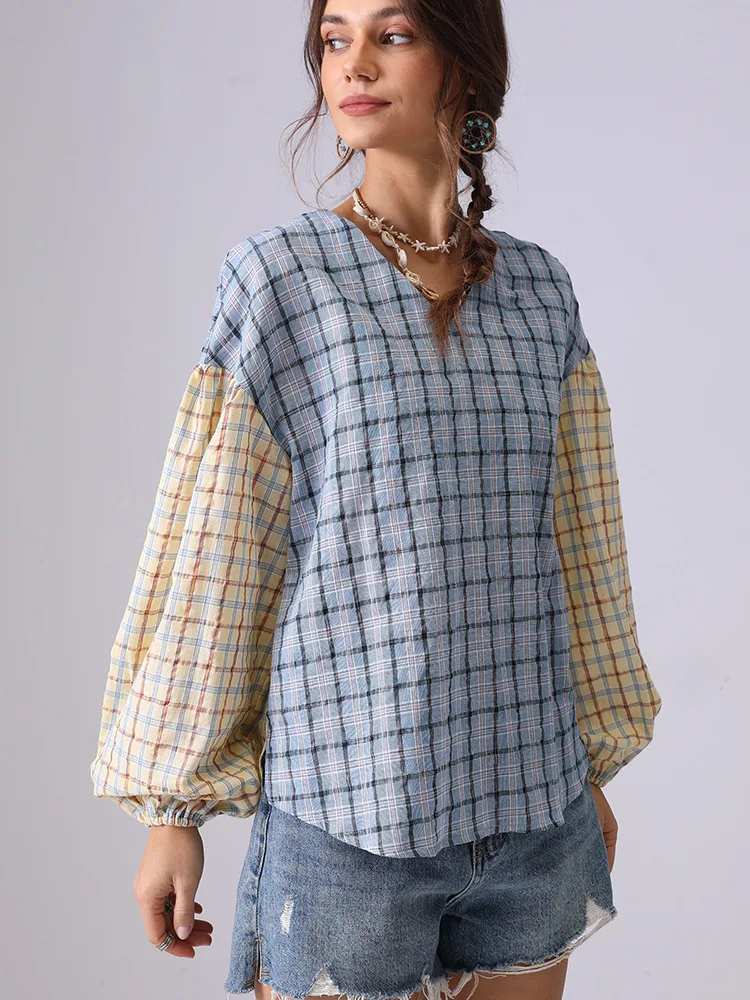 Retro Patchworkลายสก๊อตเสื้อผู้หญิงเสื้อ 2025 ฤดูใบไม้ผลิและฤดูร้อนVคอยาวแขนยาวหลวมสบายๆเสื้อTops