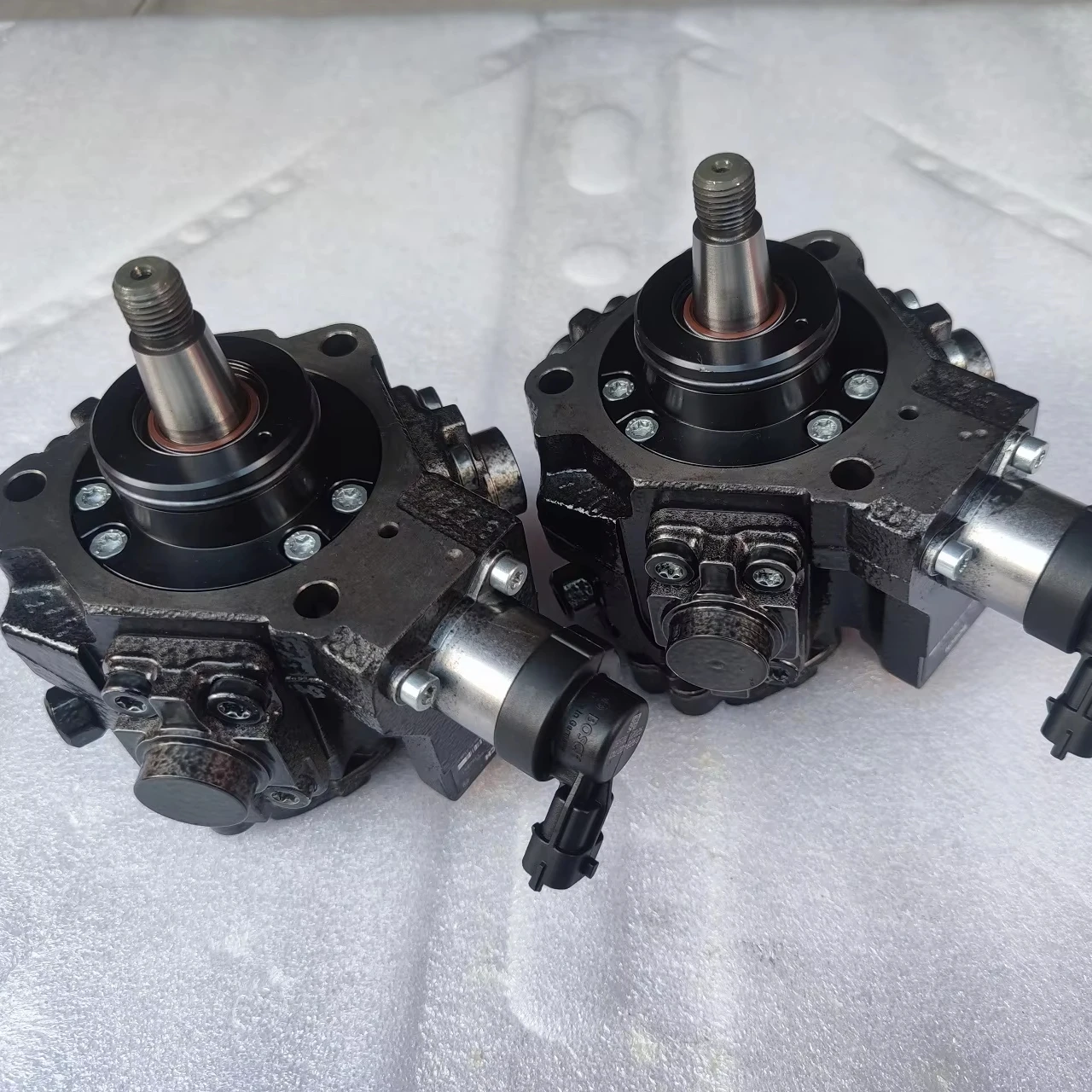 

Fuel Pump Engine Parts Fuel Pump Assembly 0445020154 Pump