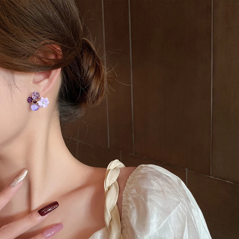 Korea Elegan Lucu Kupu-kupu Anting Stud untuk Wanita Berlian Imitasi Kaca Manis Pernikahan Pertunangan Anting Perhiasan Hadiah Pesta