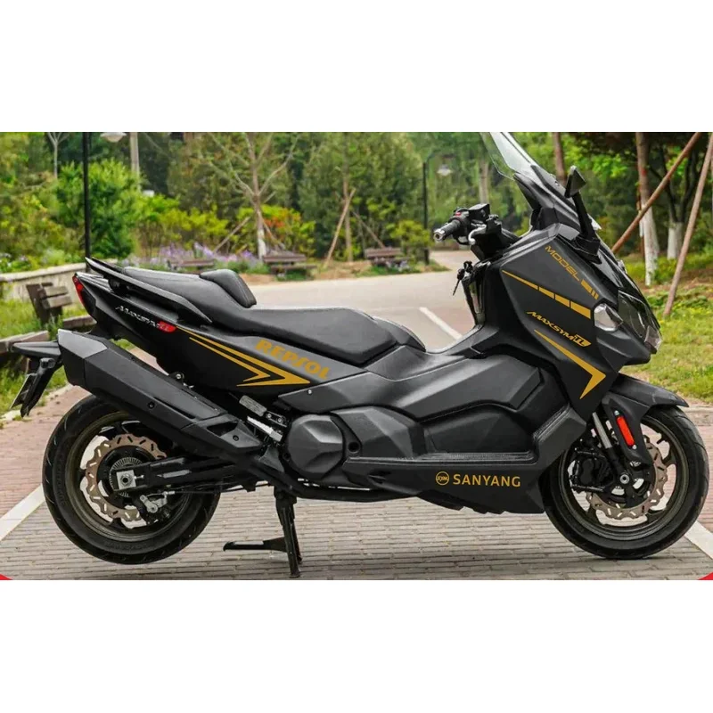 Motorcycle body fairing sticker Tank Pads Gas Knee Grip Traction Sticker Protector FOR SANYANG  MAXSYM TL500