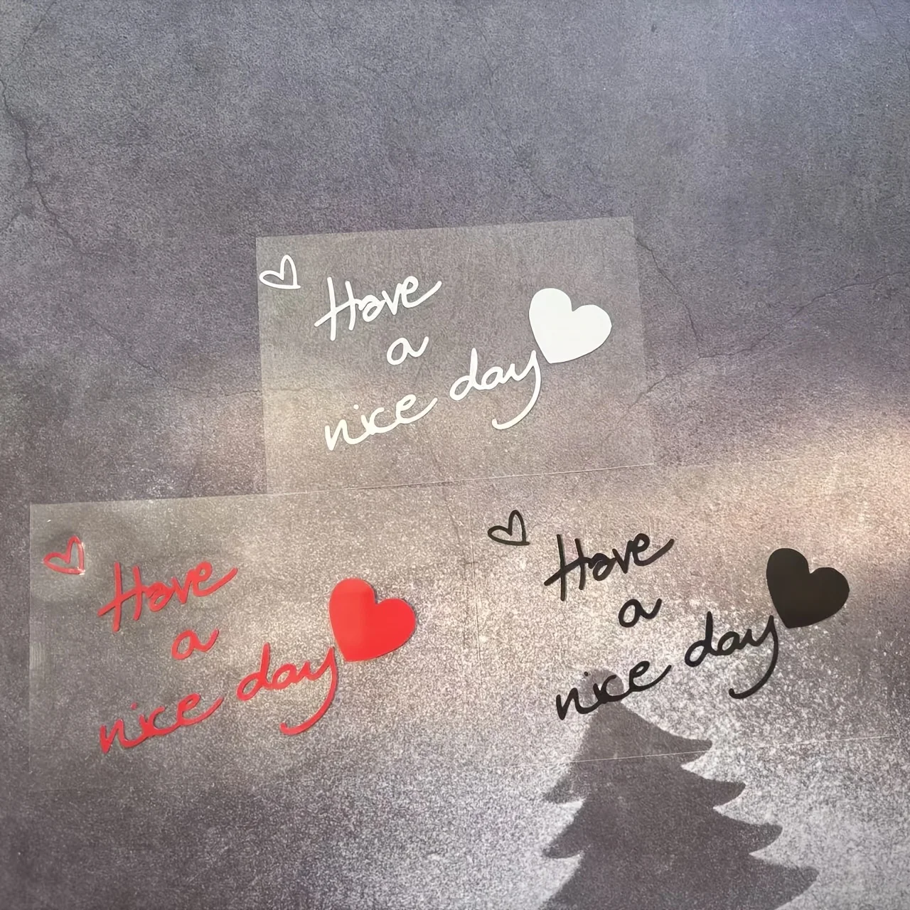 ملصق قلب بتصميم