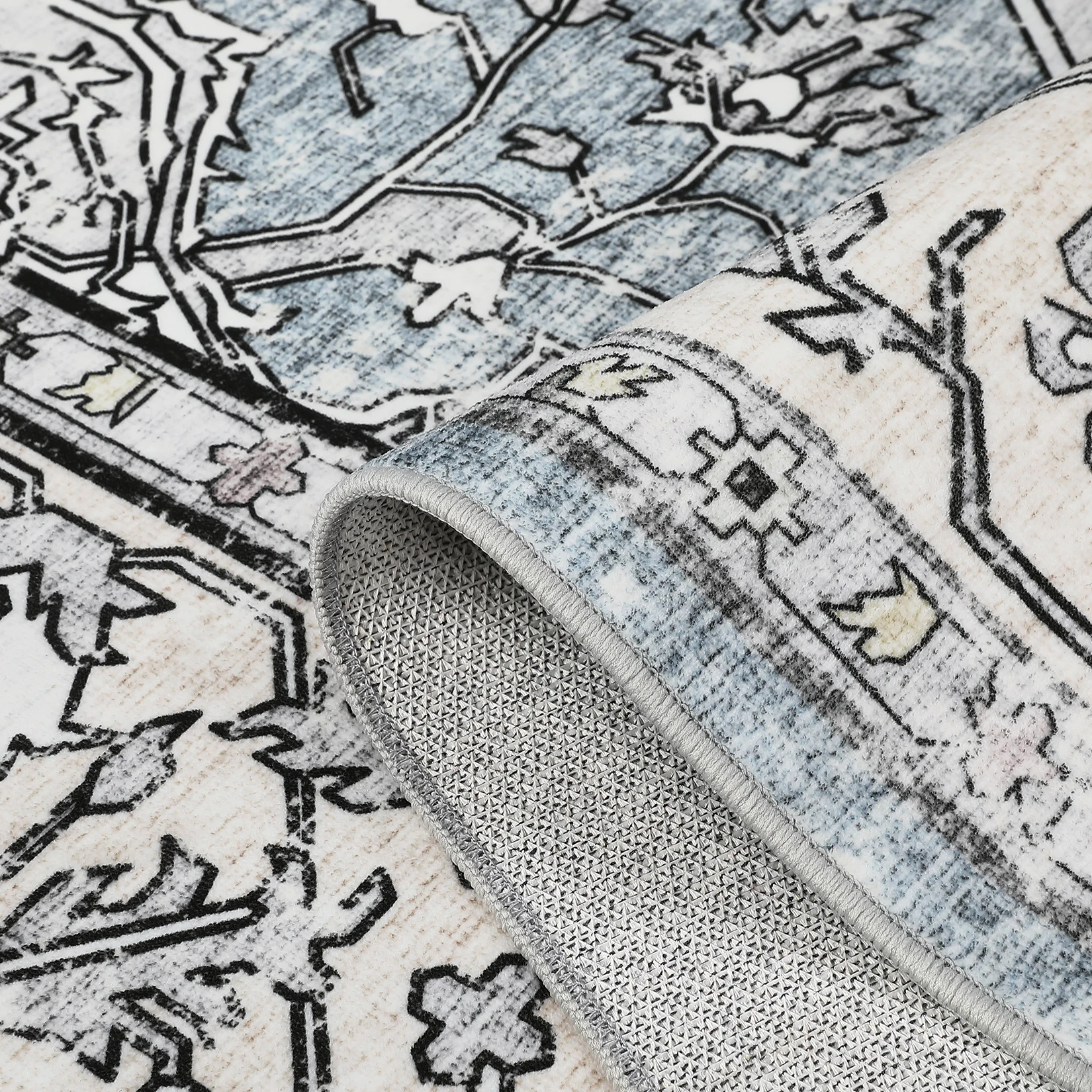 Vintage Washable Soft Area Rug Low Pile Anti-Slip Stain Resistant Rug Foldable Thin Floral Distressed Carpet Non-Shedding Pad