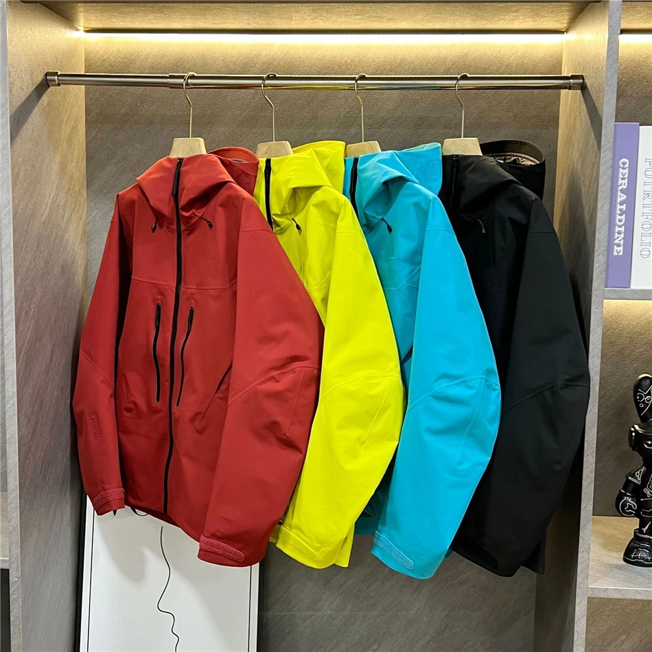 

Outdoor SV7 Thin Windbreaker Coat Waterproof Hooded Jacket Coat Ski Fishing Hiking Mountaineering Clothing