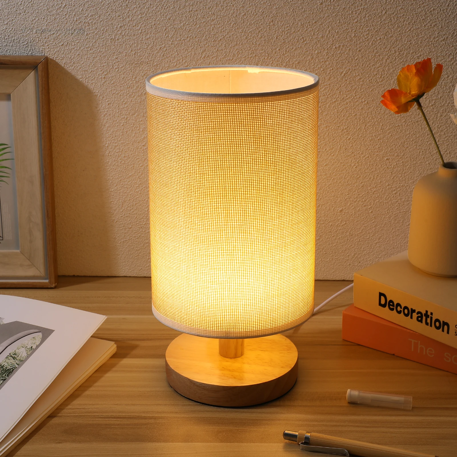 

LED Table Lamp Wood Base Bedside Nightstand Light With Fabric Shade Touch Control For Home Bedroom Decoration